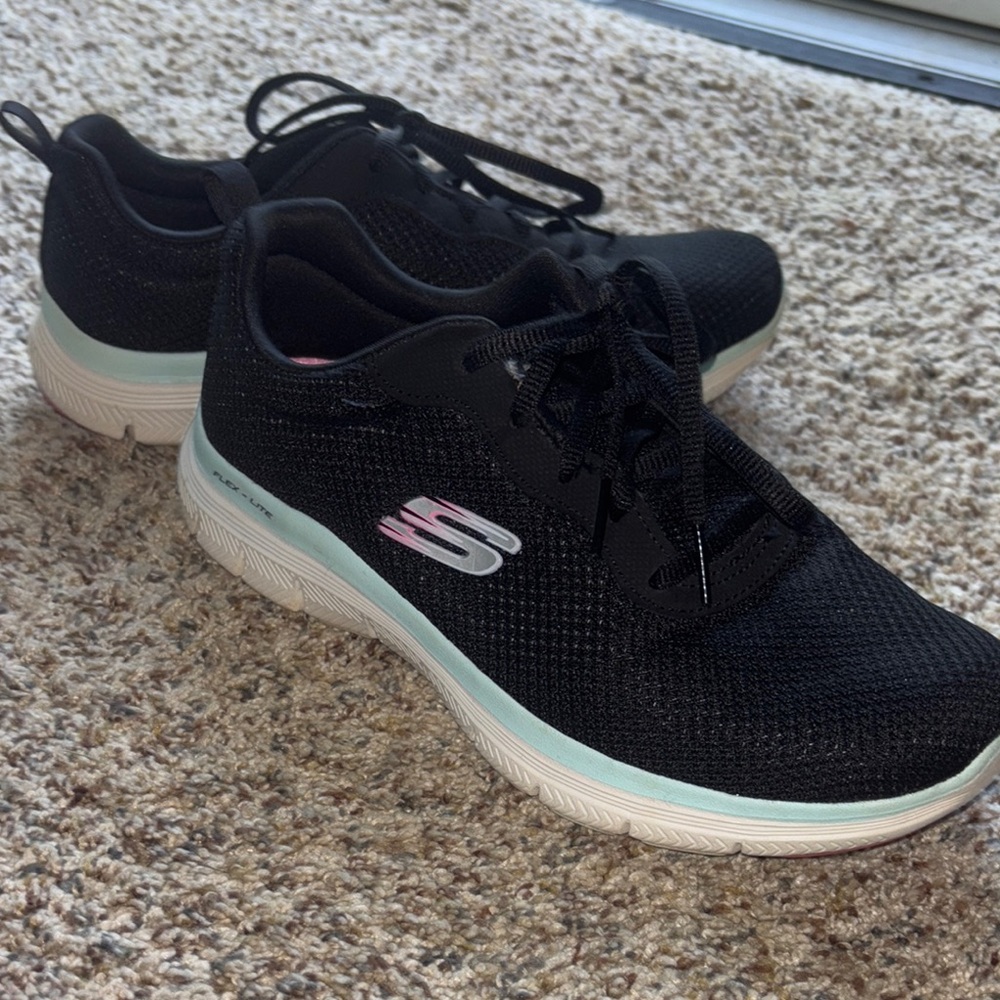 Skechers Black and White Sneakers with Breathable Mesh